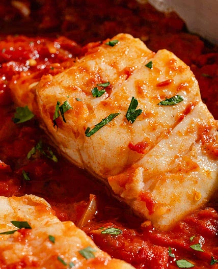 Tomato and Pepper Poached Cod (Bacalao a la Riojana)