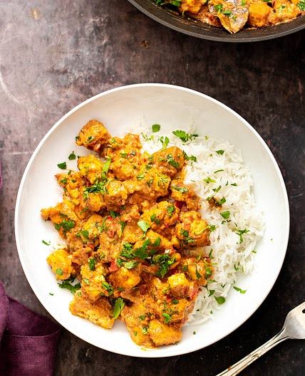 Vegan Tofu Rogan Josh (Tofu in spicy yogurt sauce)