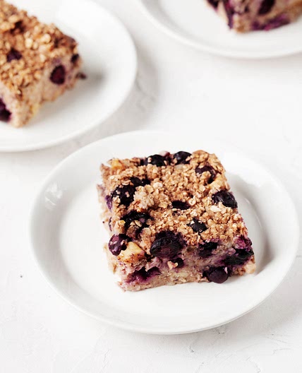 Vegan Blueberry Banana Oat Bake