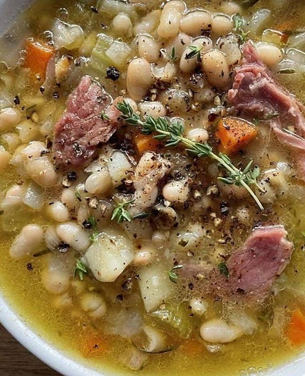 White Bean and Potato Soup