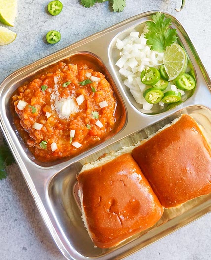 Mumbai Pav Bhaji (30 Minute One-pot Recipe)