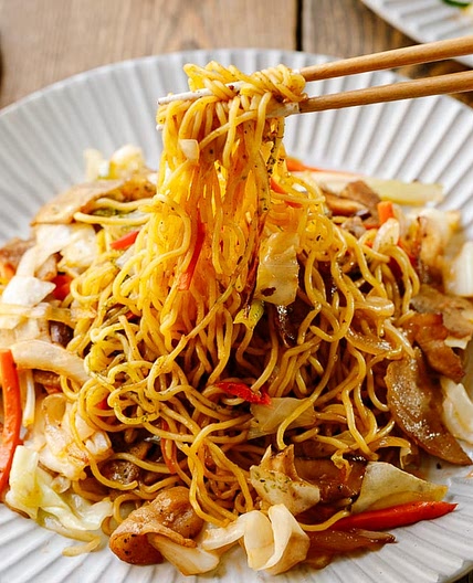 Yakisoba (Japanese Stir-Fried Noodles)