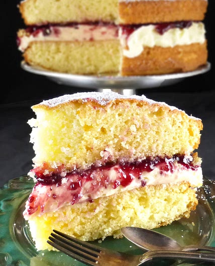Spelt Victoria Sandwich Cake