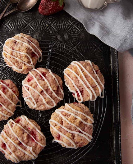 Glazed Strawberry Shortcake Cookies with Fresh Strawberries