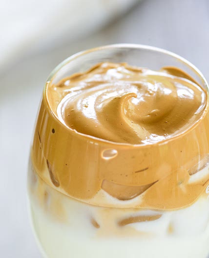 Dalgona Coffee