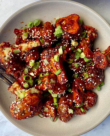 Spicy Gochujang Broccoli Wings