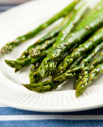 Steamed Asparagus