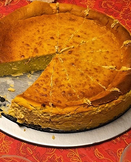 Pistachio cheesecake