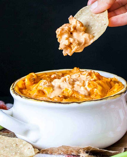 Vegan Buffalo Chicken Dip (Using Cauliflower)