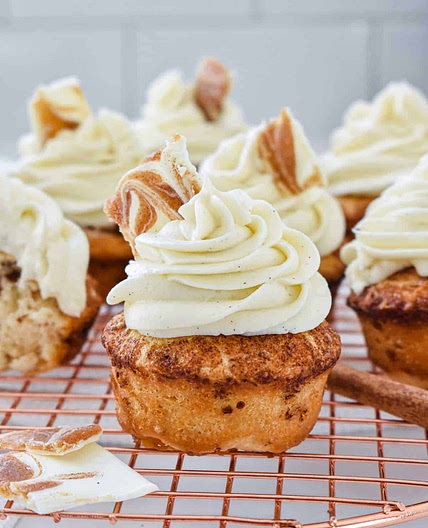 Easy Cinnamon Roll Cupcakes Recipe