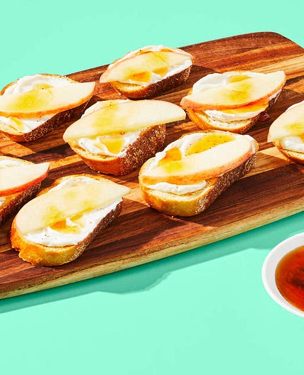 Honey Crème Fraîche & Apple Crostini The best parts of a cheese board– in one bite! | 2-4 Servings