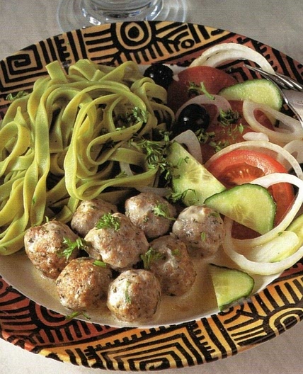 Jēra gaļas lodītes grieķu gaumē