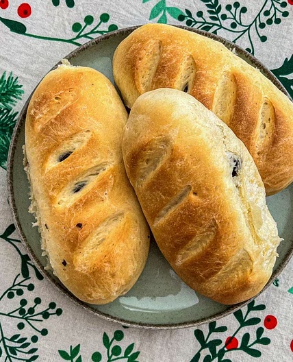 Parisian Chocolate Baguettes ( Viennoise au chocolat)