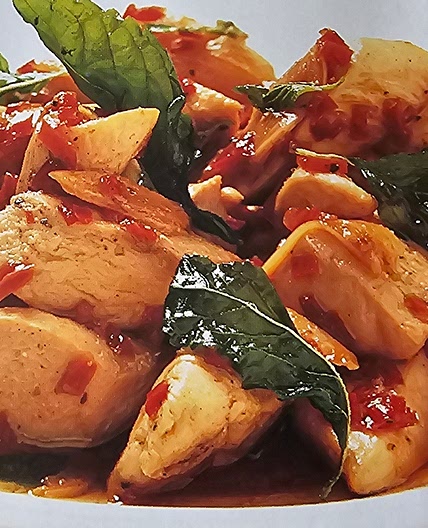 Holy Basil Chicken Stirfry