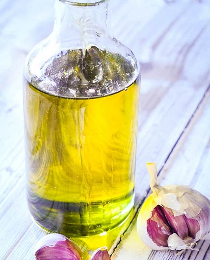 Homemade Garlic Oil