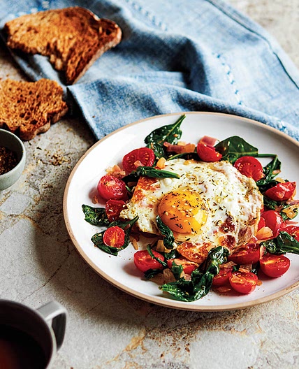 Egg and Halloumi Breakfast Plate