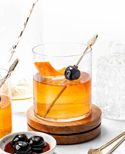 Classic Old-Fashioned Cocktail