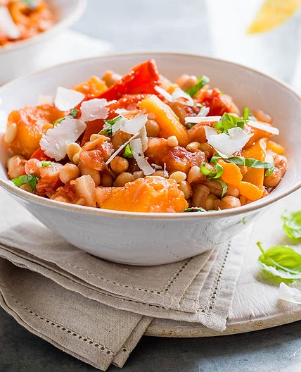 Slow-cooker vegetarian stew