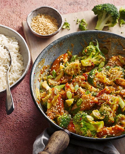Chinese-style chicken and broccoli