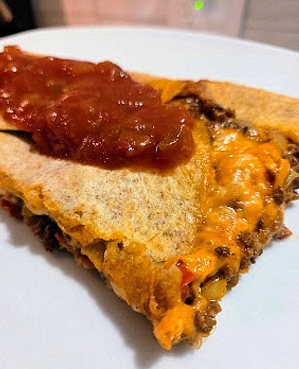 Cheeseburger Sheet Pan Crunchwrap