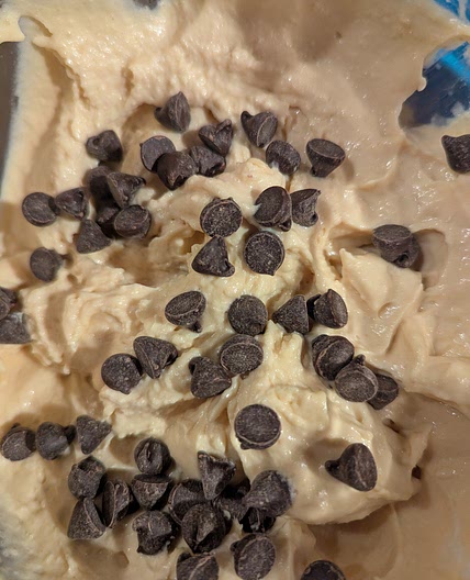 Keto Chocolate Chip Cookie Dough