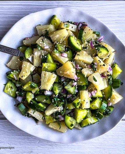 Spicy Pineapple Cucumber Salad