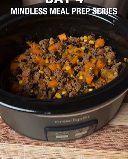Sweet Potato Chili makes 5 servings 