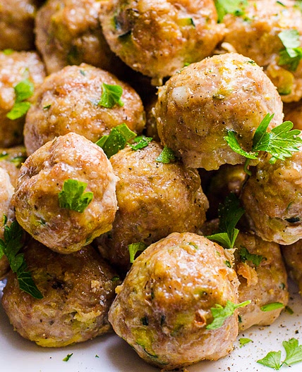 Turkey Meatballs {Healthy Baked Recipe}