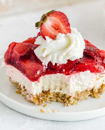Recipe for Strawberry Pretzel Salad