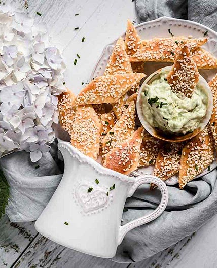 Sesame Keto Crackers Recipe