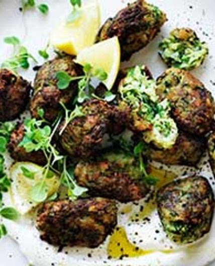 Turkish zucchini fritters with garlic yoghurt