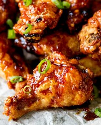 Sticky AND Crispy Asian Chicken Wings