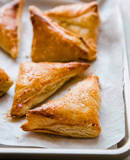 Chicken Puff Pastry (Chicken Patties)