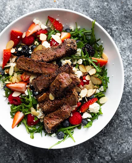 Strawberry Arugula Salad with Steak & Balsamic Vinaigrette