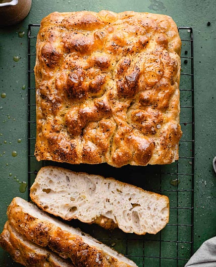 Black pepper focaccia recipe