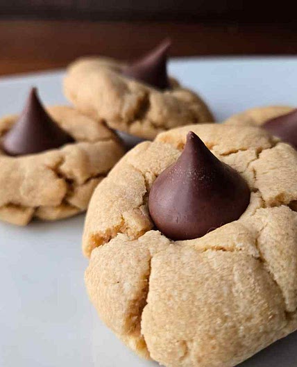 Best Peanut Butter Blossom Cookies