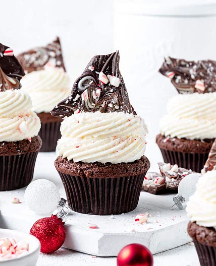 Peppermint Bark Cupcakes