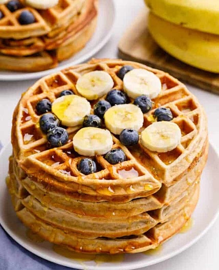 Fluffy Banana Waffles