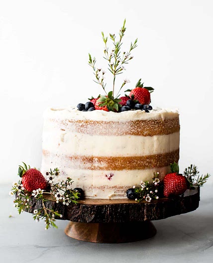 Vanilla Naked Cake
