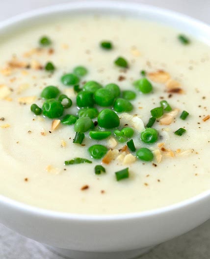 Creamy Vegan Cauliflower Soup