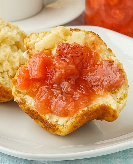 Biscuit Muffin Bread. Ready in 30 minutes!