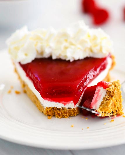 Raspberry Cream Pie