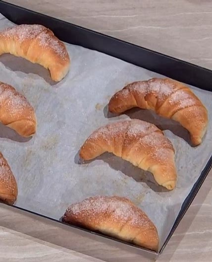 É sempre mezzogiorno | Ricetta cornetti fatti in casa di Fulvio Marino