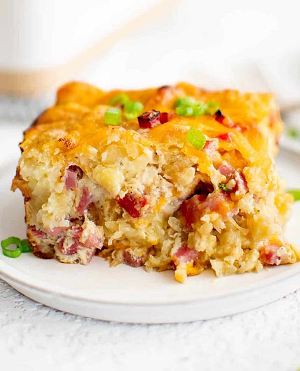Tater Tot Breakfast Casserole