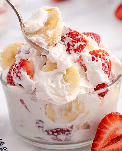 Strawberry Banana Cheesecake Salad
