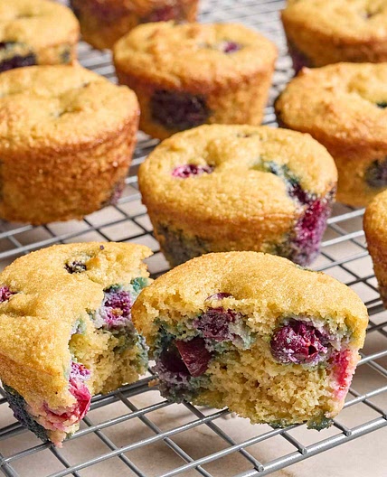 Low-Carb Blueberry Muffins
