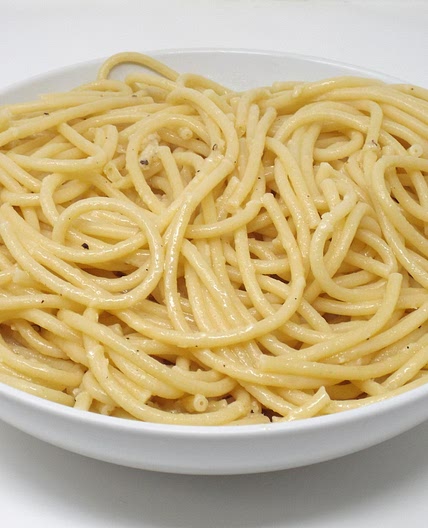 Garlic Butter Bucatini Pasta