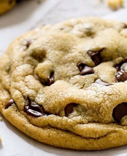 The Best Soft Chocolate Chip Cookies