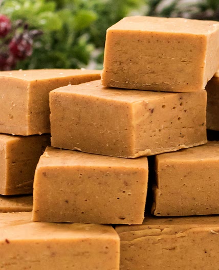 Easy Gingerbread Fudge