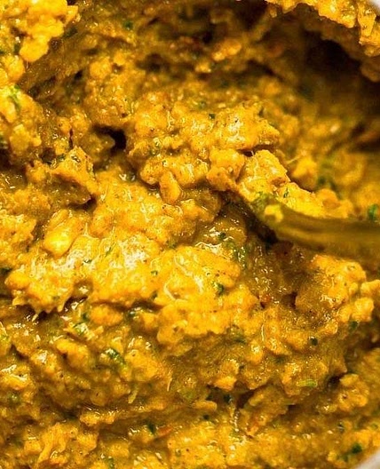 Easy Thai Yellow Curry Paste